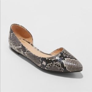 NWOT Mohana D'orsay Pointed Toe Ballet Flats
